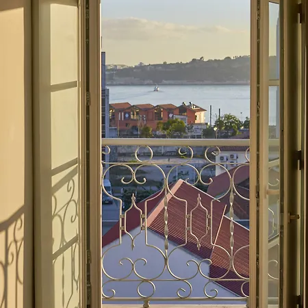 Five Stars Bica * Lisbona