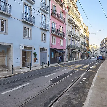 Five Stars Bica Apartamento