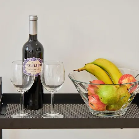 Five Stars Bica Appartement *