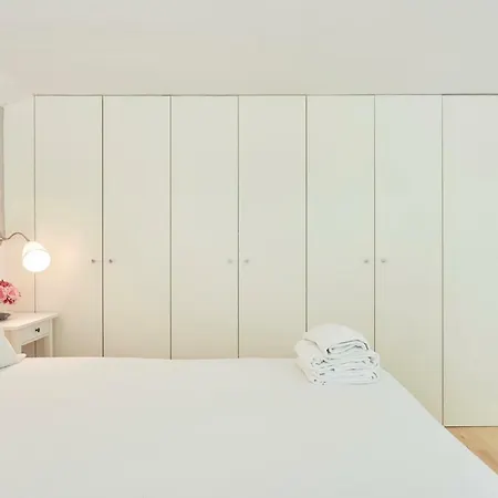 파이브 스타스 아파트먼트 비카